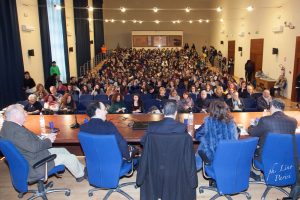 4b8ff211 6347 44e3 8b14 182cc6e90ff6