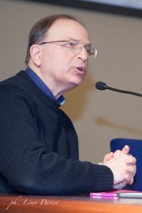 B5133056 D64f 48ca 9928 40fc94e55139