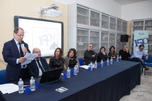 F2f5b7a9 B949 474b Be2f 7771389afb84