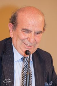 04187f3b D664 4cfe Bbeb 7264f2703d81