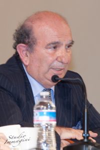 08008c44 E665 45d3 Bac7 0b003c35a1a2