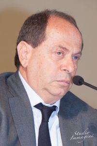 B8c23e65 B279 412f 9232 D9b8125be03b