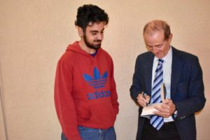 Fa71960a 5adb 4273 B0eb 85b4d6bb8cbc