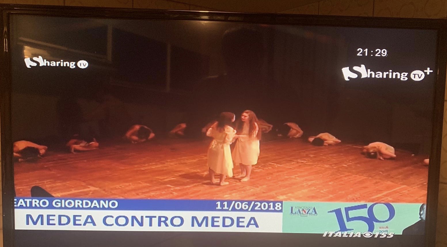 Medea contro Medea degli In...certi nel primo giorno di programmazione nazionale di Sharing TV
